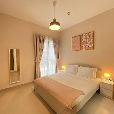 Lux Bnb Bellevue Tower Downtown Apartment ดูไบ ภายนอก รูปภาพ