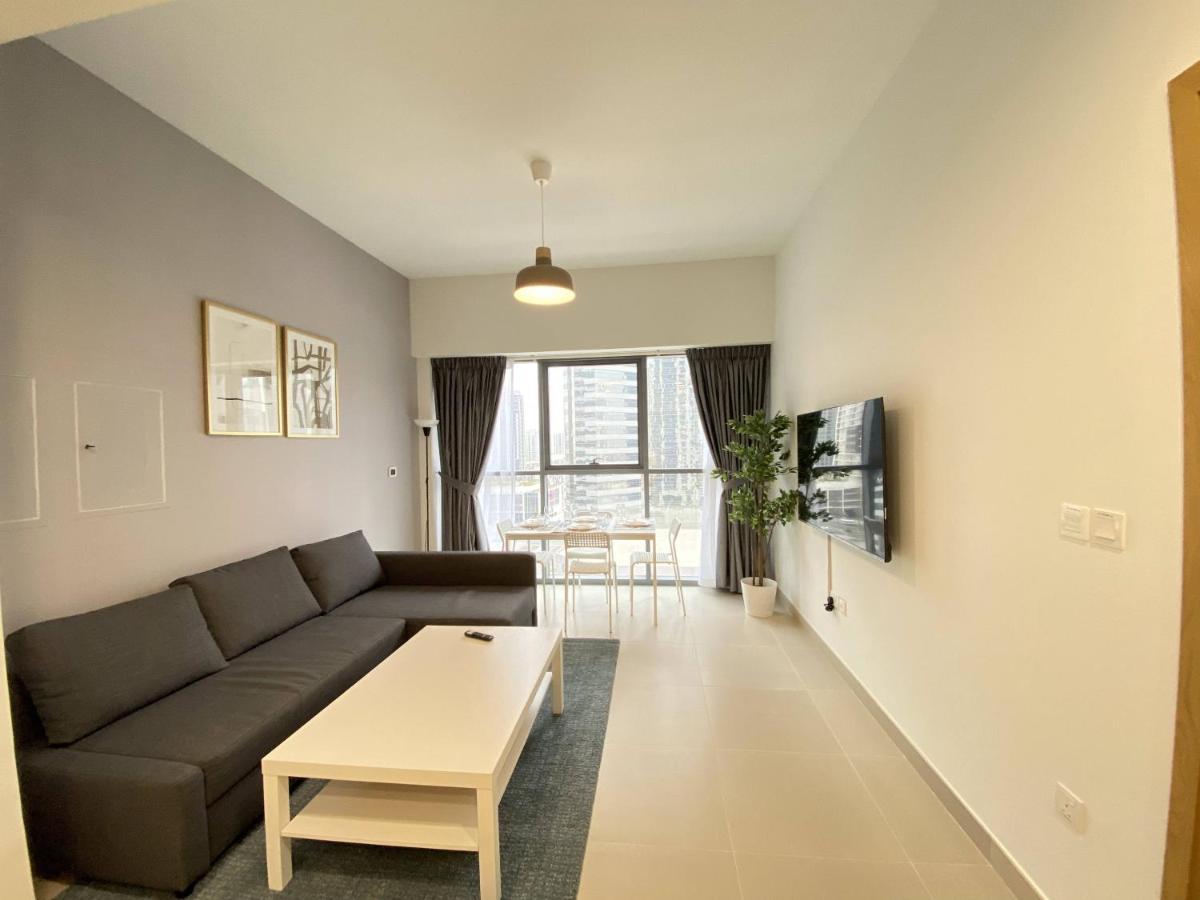 Lux Bnb Bellevue Tower Downtown Apartment ดูไบ ภายนอก รูปภาพ